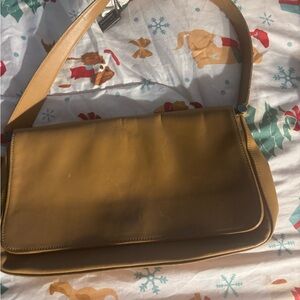Original coach bag. Great condition. Barely used.